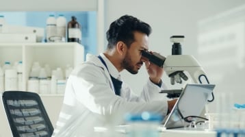 4 Ways Clinical Trials Benefit Cancer Patients